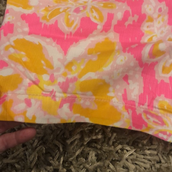 Callahan lilly pulitzer shorts. size 2. - Picture 10 of 11